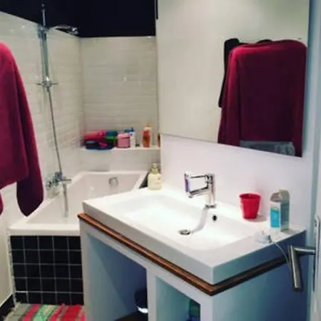 Maison 2mn De Bordeaux, Havre De Paix En Hébergement de vacances Bègles